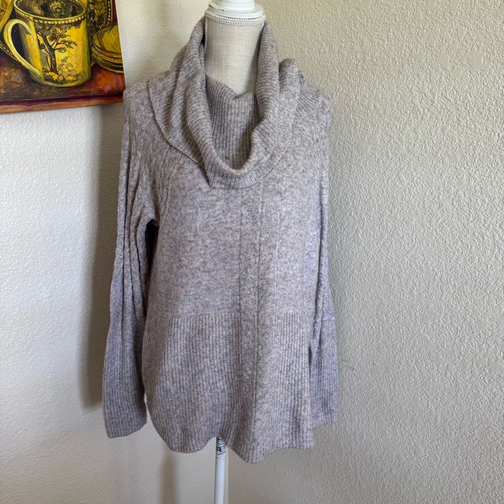 Liz Claiborne Gray Cowl Neck Sweater
